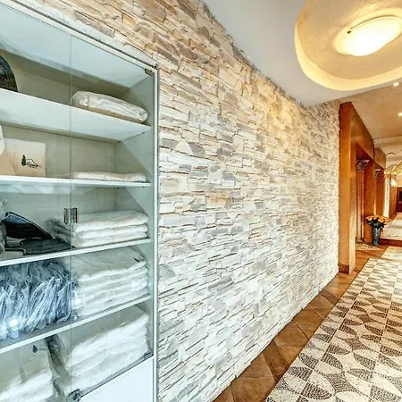 Hotel ольга Tatariv