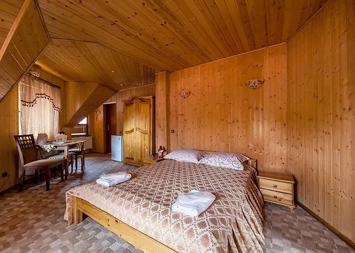 Hotel ольга Tatariw