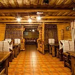 ольга Hotel Tatariv