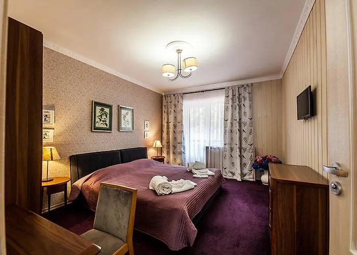ольга Hotel *